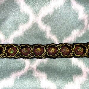 PH Pandahall detailed floral embroidery